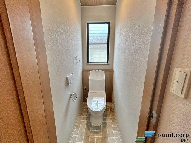 松戸市秋山　中古戸建 トイレ