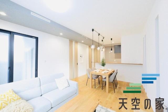 習志野市鷺沼台新築戸建 リビング