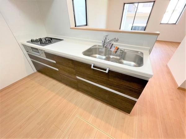 船橋市松が丘2丁目 新築戸建　 キッチン