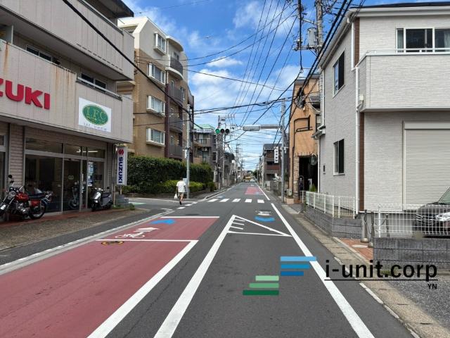 エクアス津田沼 前面道路含む現地写真