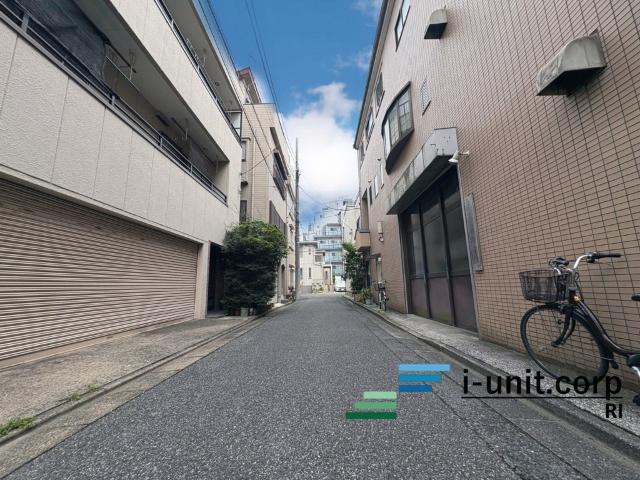 江戸川区瑞江２丁目　８期　新築戸建 前面道路含む現地写真