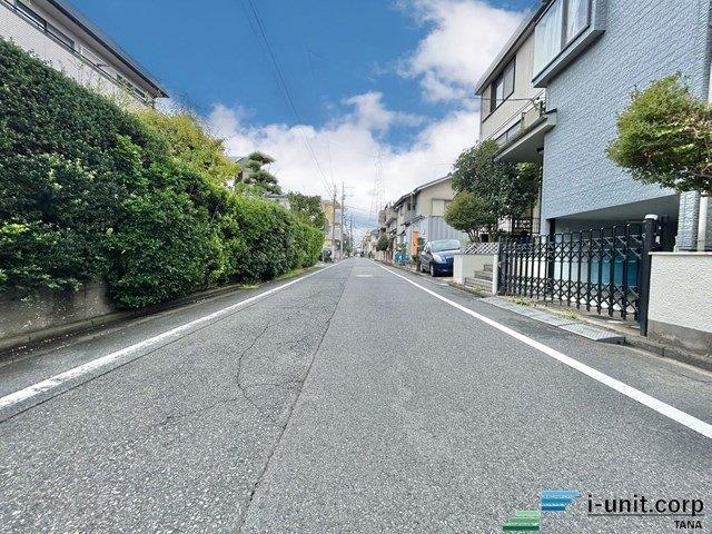 江戸川区東小岩3丁目　土地 前面道路含む現地写真