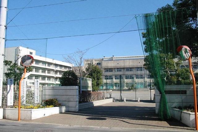 市川市立第六中学校