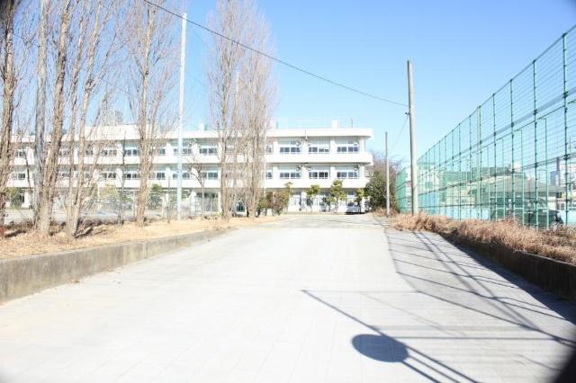 浦安市立堀江中学校