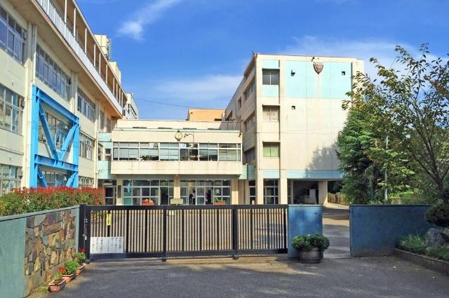 八千代市八千代台西中学校