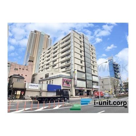 市川駅まで徒歩3分です。