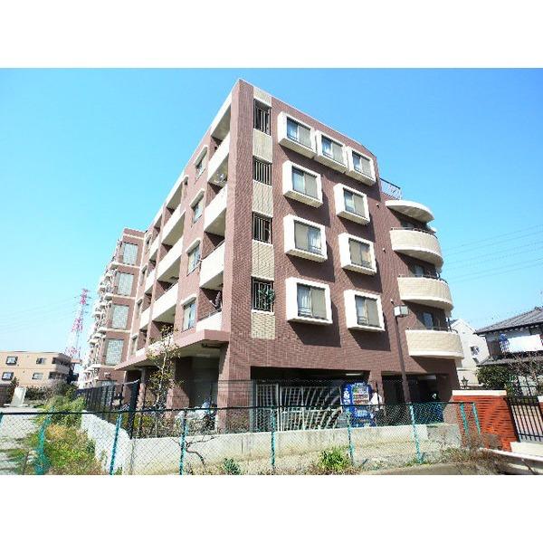 西船橋駅から徒歩9分です。