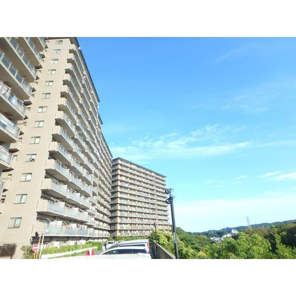 平成10年築の築浅マンションです。