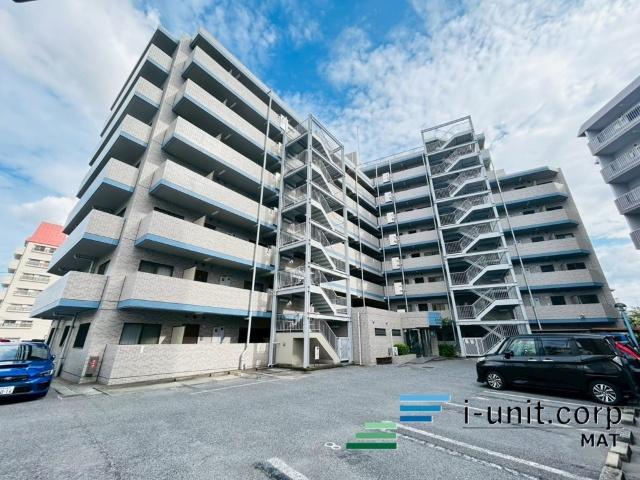 角部屋で陽当り・通風良好です。