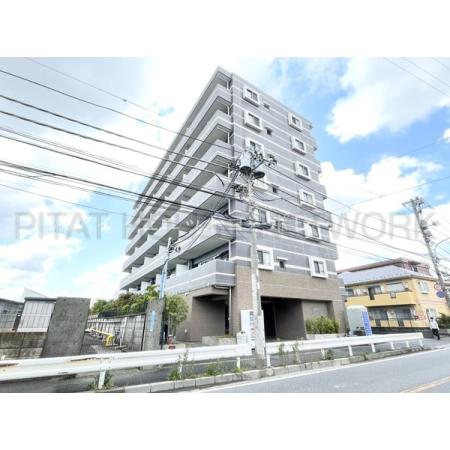 総武線『市川』駅より徒歩10分です。通勤や