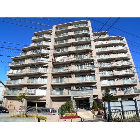 平成19年築の築浅マンションです。