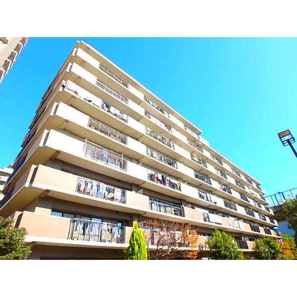 南西角部屋につき、陽当たり良好サンサン！