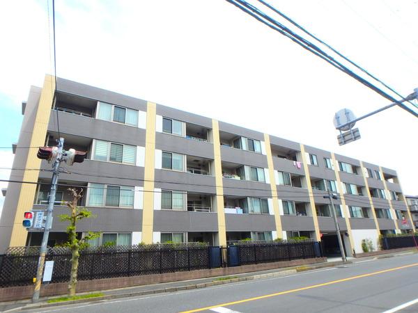 南向きにつき陽当たり良好です。