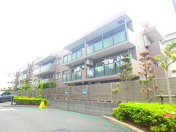 平成3年築のマンションとなります。