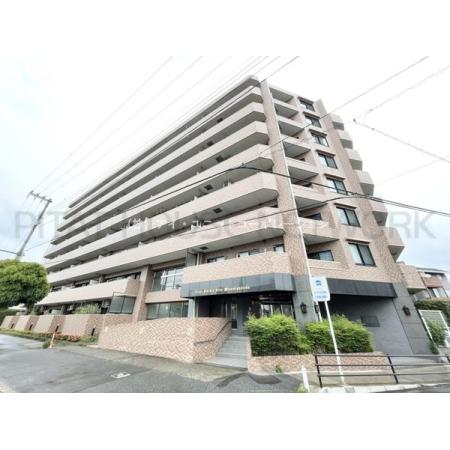 南東角部屋につき陽当り良好です。