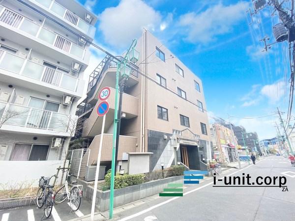 下総中山駅まで徒歩7分で通勤・通学に便利