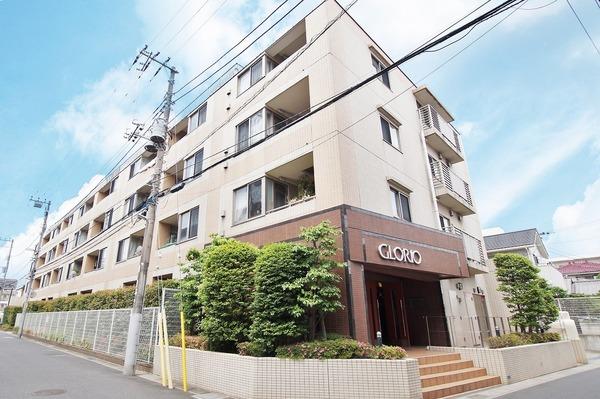 南行徳駅徒歩3分で通勤・通学に便利です。