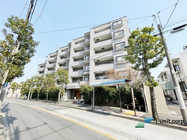 最寄駅まで徒歩圏につき通勤・通学に便利で