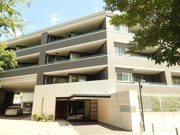 マンション外観です。