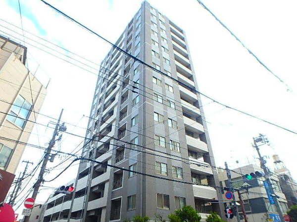 ＪＲ総武線「市川」駅徒歩3分の好立地。