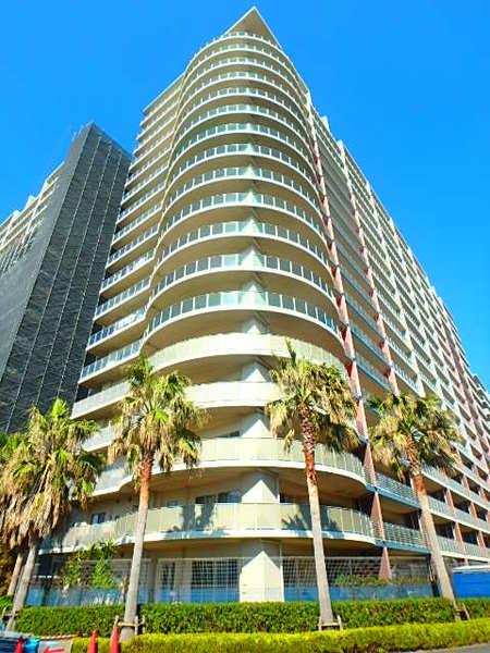 『新浦安』駅が利用可能で通勤通学も安心。