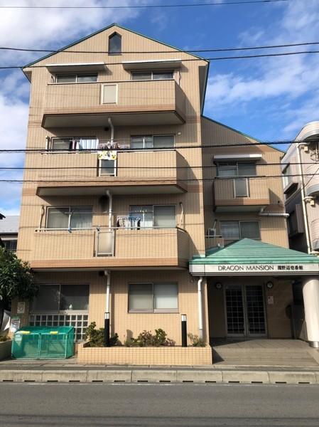 マンション外観です。