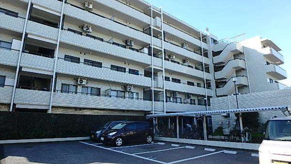 マンション外観です。