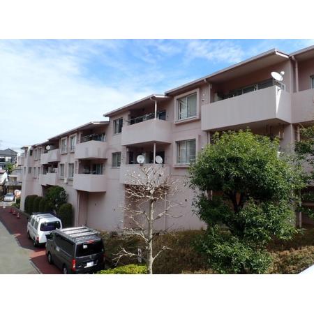 マンション外観です。