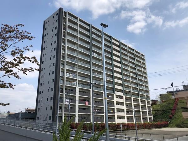 バルコニーから花火が見えるマンションです