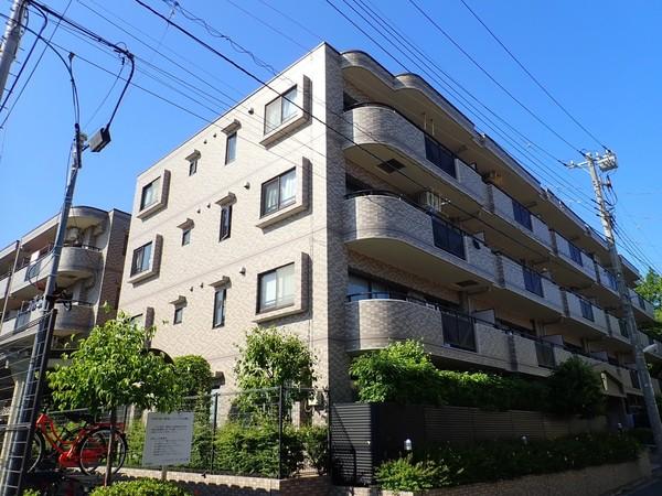 マンション外観です。