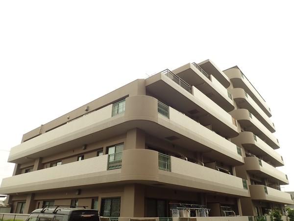 マンション外観です。