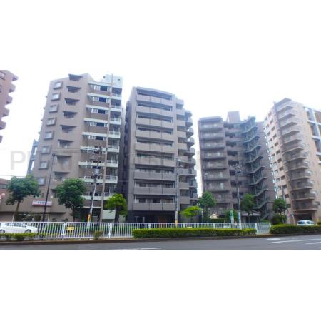 東西線「葛西」駅、徒歩６分です。