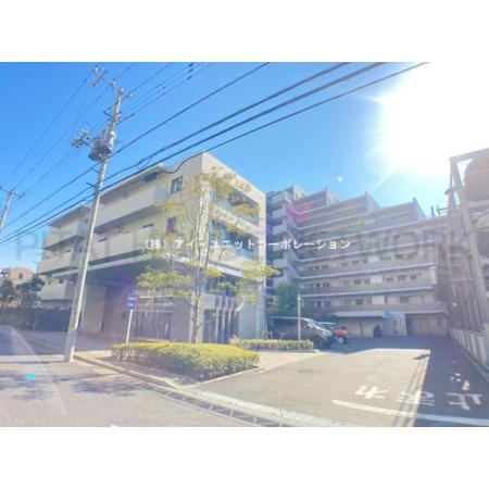 総武線『新検見川』駅より徒歩8分です。通