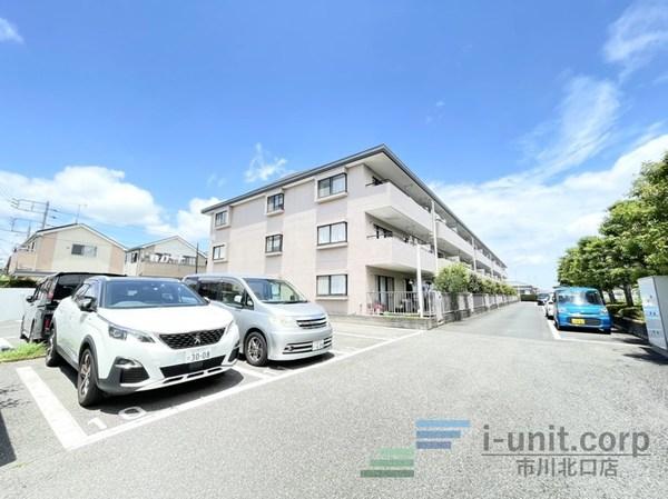 京成線『八千代台』駅より徒歩15分です。