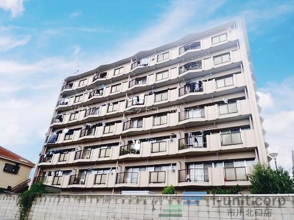 本物件は南向きにつき陽当たり良好です♪