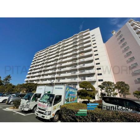 本物件は京葉線『新浦安』駅より徒歩18分で