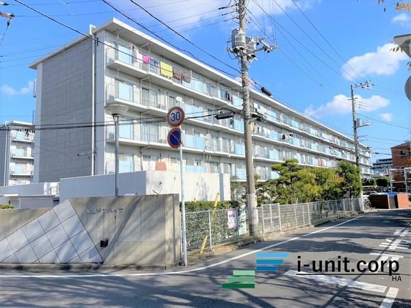 総武線『船橋』駅より徒歩10分です。