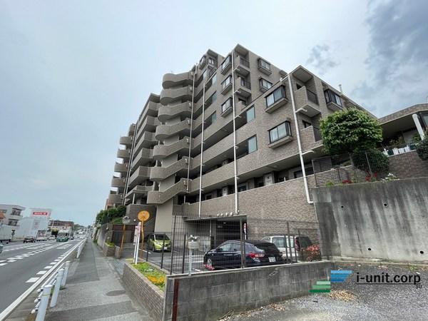 本物件は「柏」駅徒歩13分の好立地の物件で