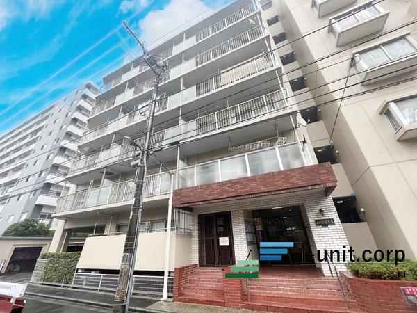 大島駅から徒歩15分で通勤通学に便利です。