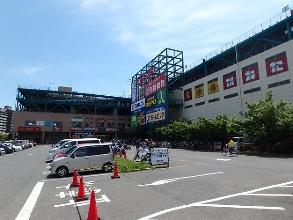 ショッピング施設