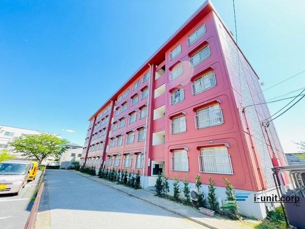 新規リフォーム済みでとても綺麗です。