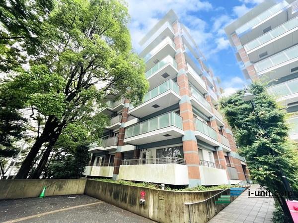 市川駅から徒歩19分、国府台駅7分で通勤通