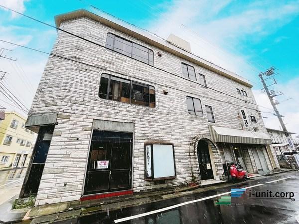 本物件は総武線「市川」駅までバスで13分の