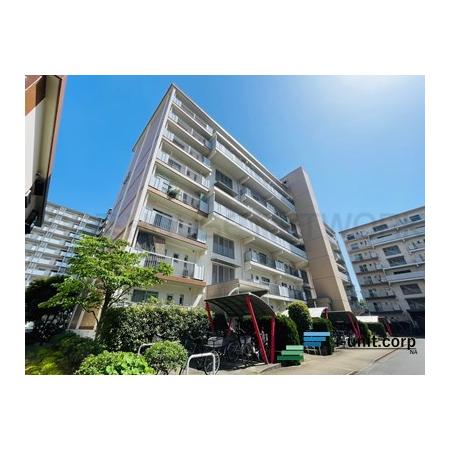本物件は閑静な住宅街に位置しています。落