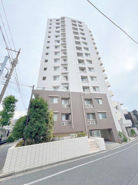 葛西駅 徒歩10分です。