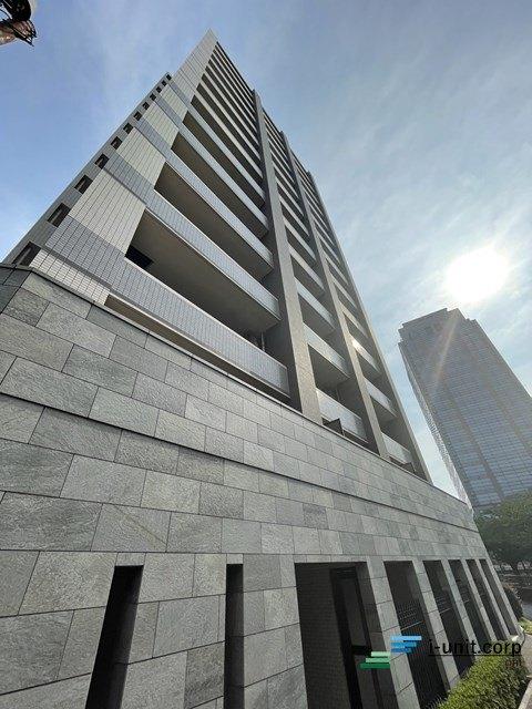 県庁前駅まで徒歩1分の好立地！！