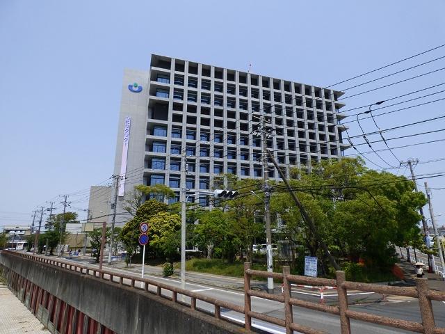 役所