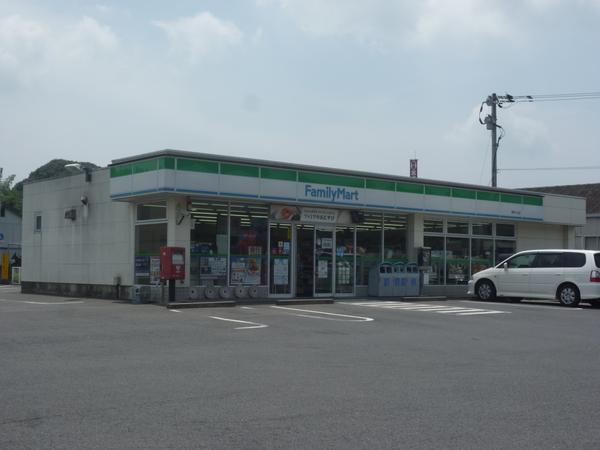 ファミリーマート諫早久山店：468m