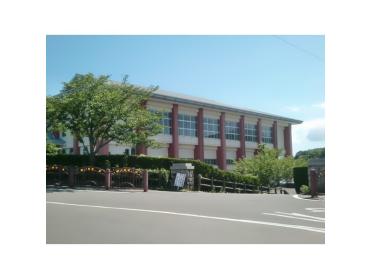 諫早市立御館山小学校：1532m