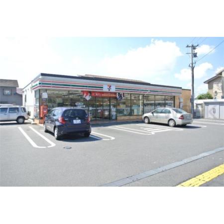 ハイカムール仲沖C棟 周辺環境写真1 ｾﾌﾞﾝｲﾚﾌﾞﾝ 諫早仲沖町店：246m